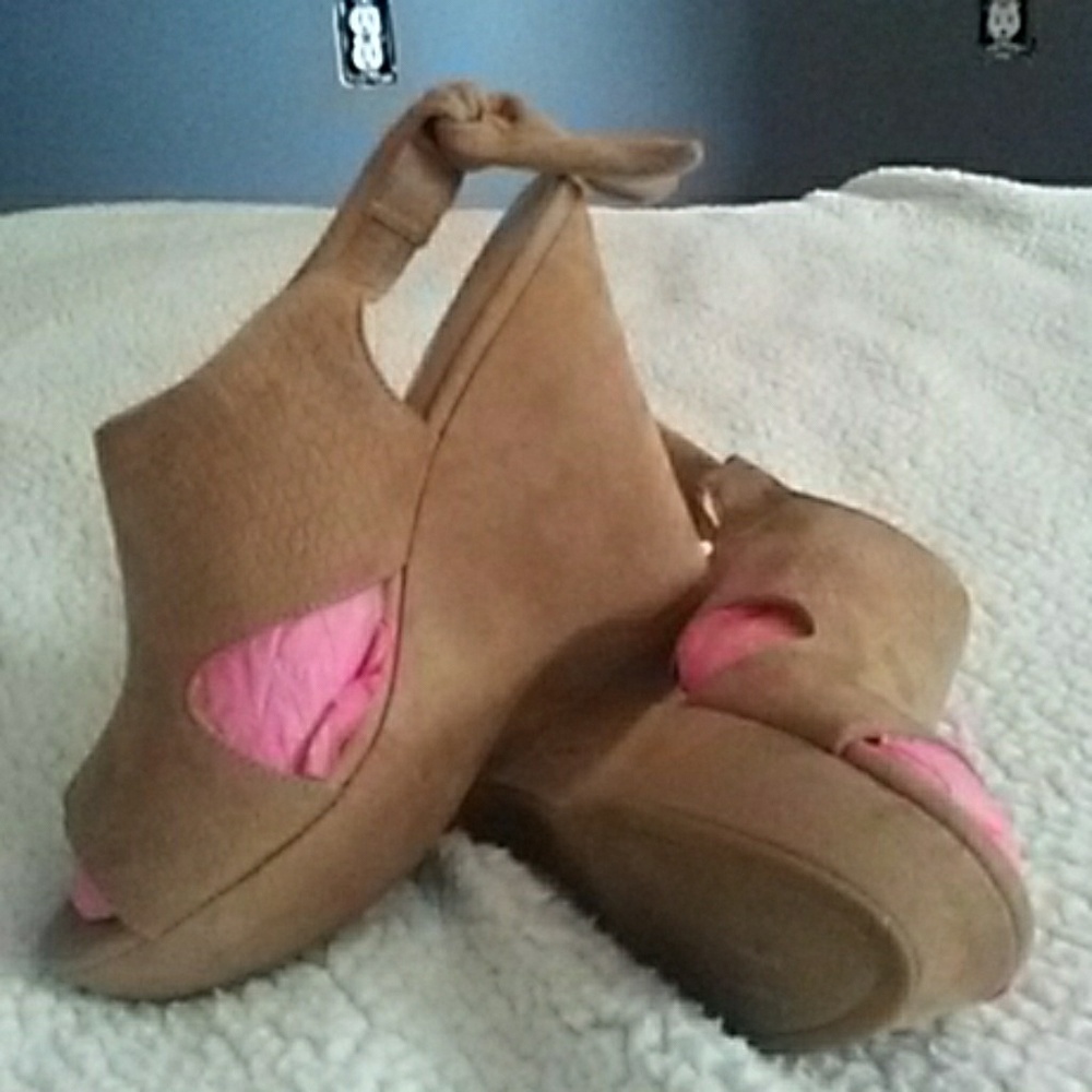 Nine west suede wedges